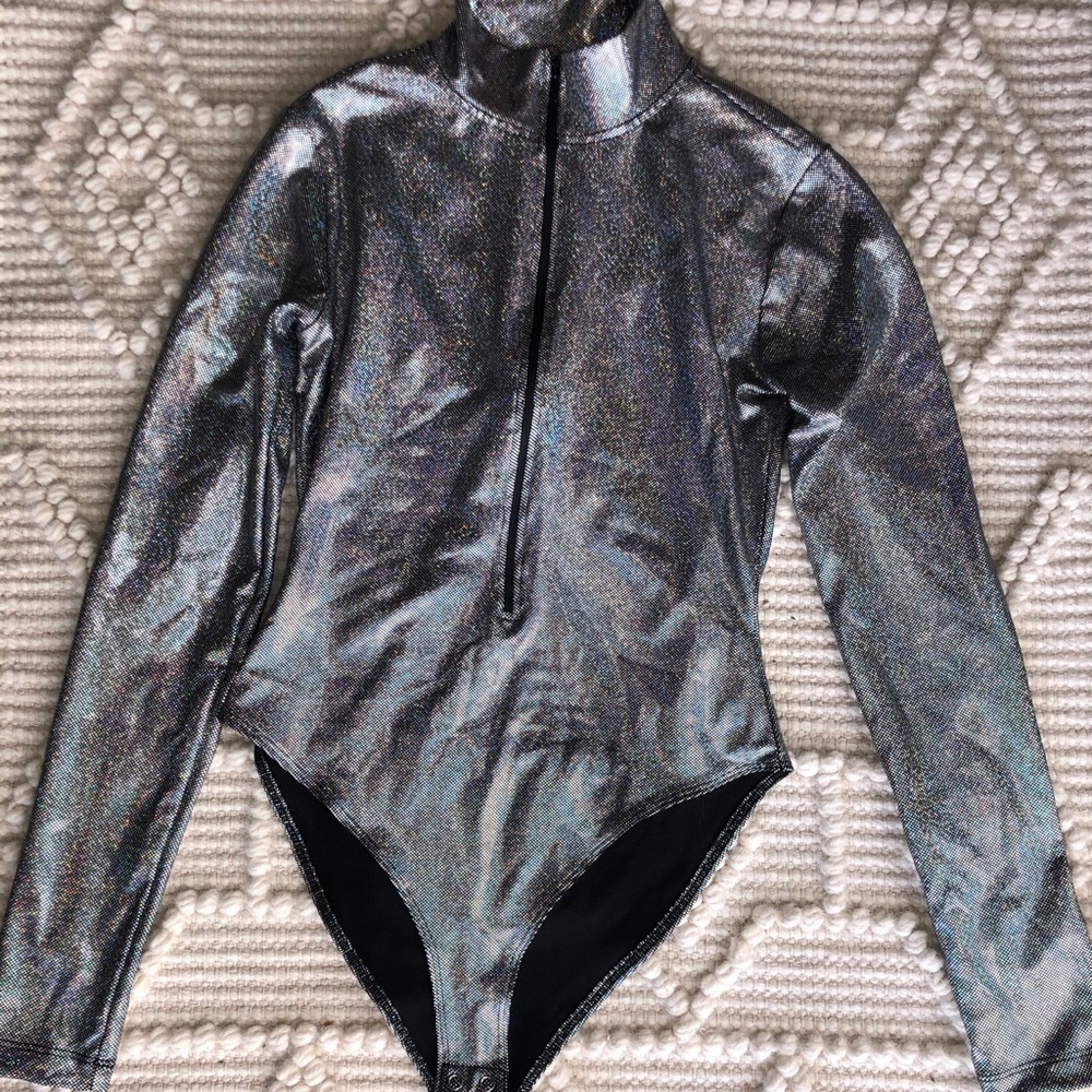 🦋SOLD🦋 Holographic body suit